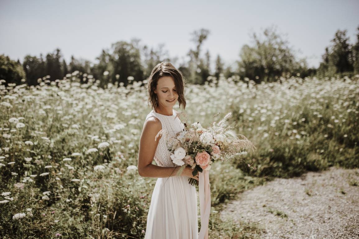 Boho Brautkleider in Hannover: Finde dein Traumkleid im modernen Vintage-Stil!
