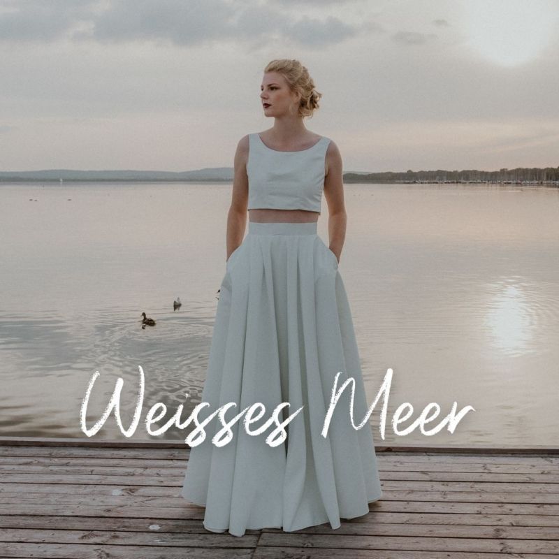 Croptop NORDSEE mit Brautrock WEISSES MEER - Zweiteiler aus SEAQUAL® YARN