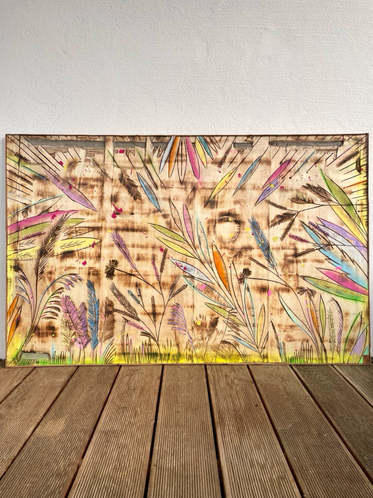 "Wallflower" - Lacke, Beton, Kreiden auf Holz (127x81cm - gerahmt in Leder) Preis auf Anfrage