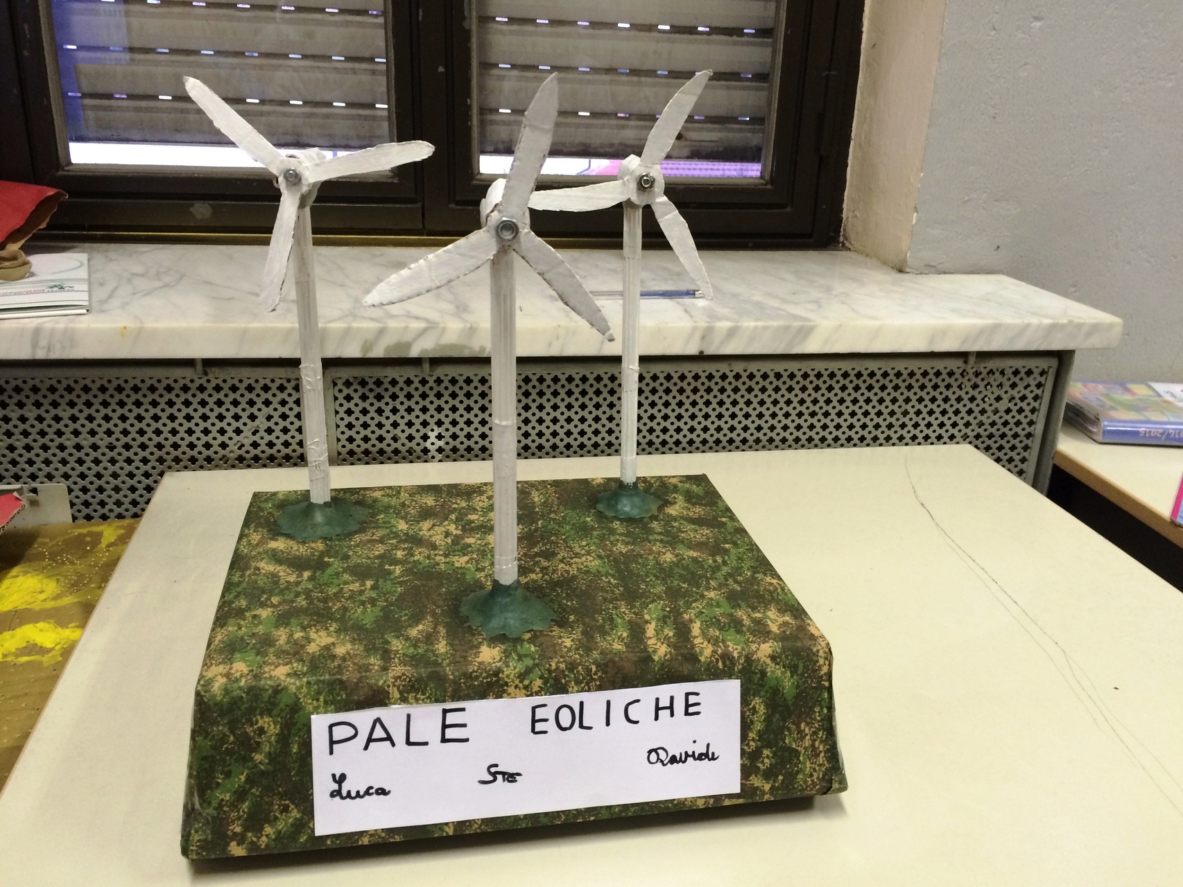 Progetto ecosistema e rifiuti: classe ID 2014/2015