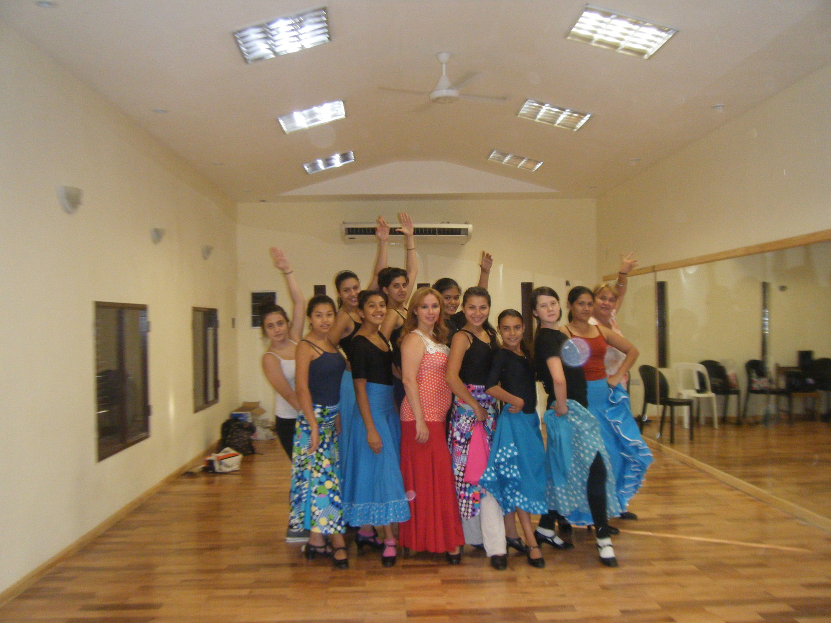 seminario en Esc. de danzas de Saenz Peña(Chaco)