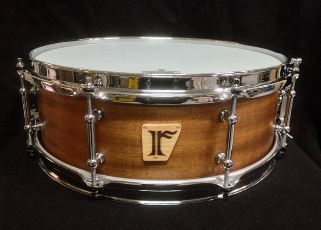 #02 . Vintage Mahogany / 14"x 5" Snare Drum