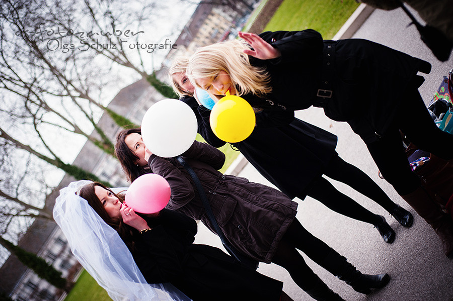 Junggesselinnenabschied in Koblenz, Mädels, Freundinenshooting, Fotoshooting in Koblenz, Koblenzer Schloss, os-fotozauber, Olga Schulz Fotografie, Überraschung, Geschenk