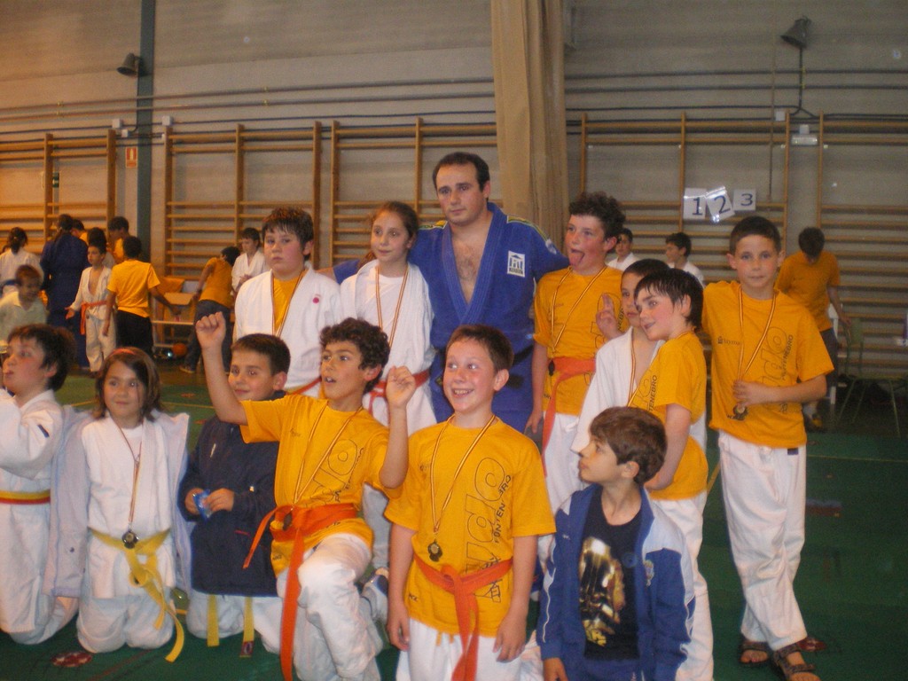 Alevines en Fontenebro