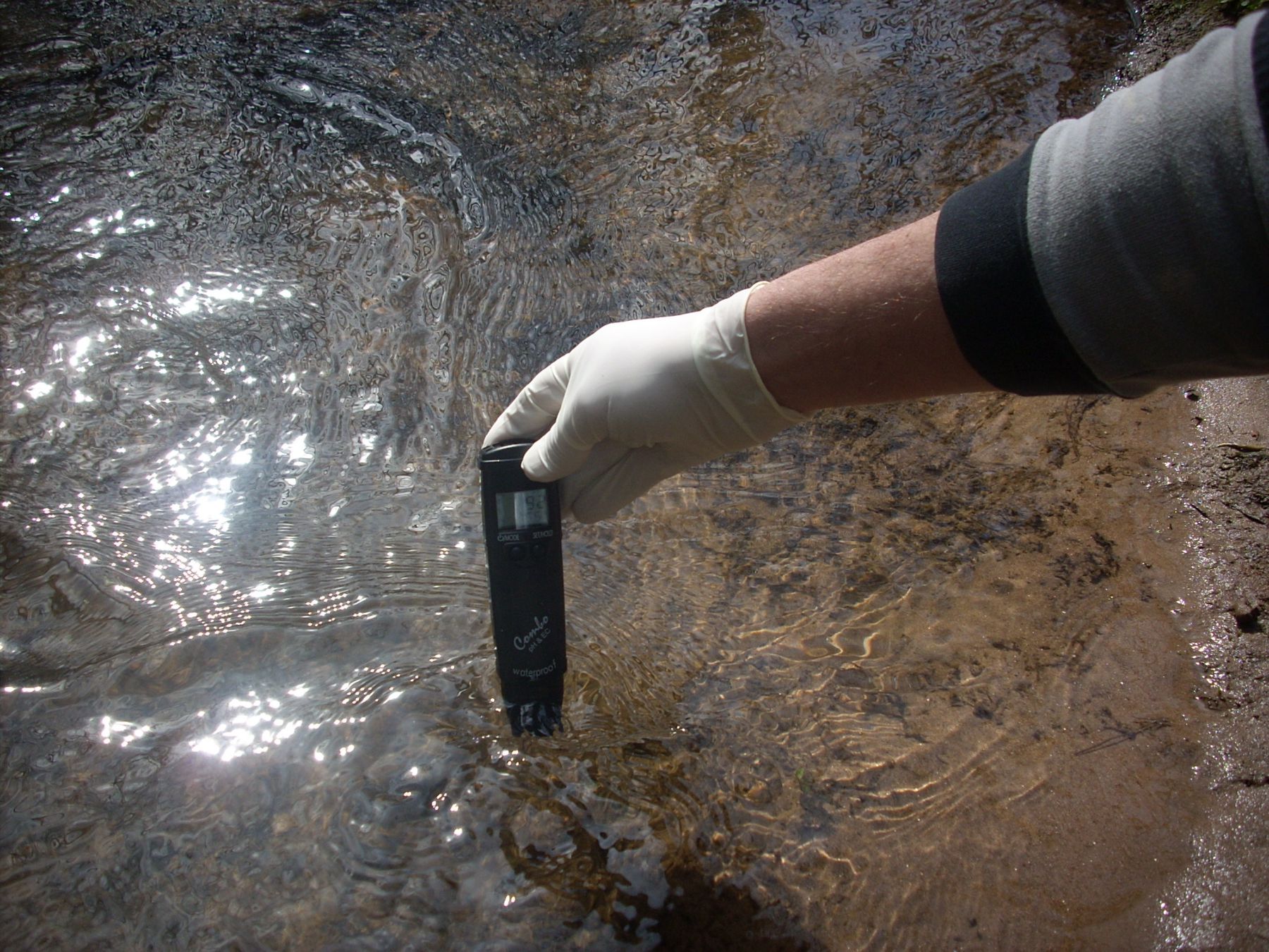 A quoi servent les paramètres physico-chimiques de l'eau ?