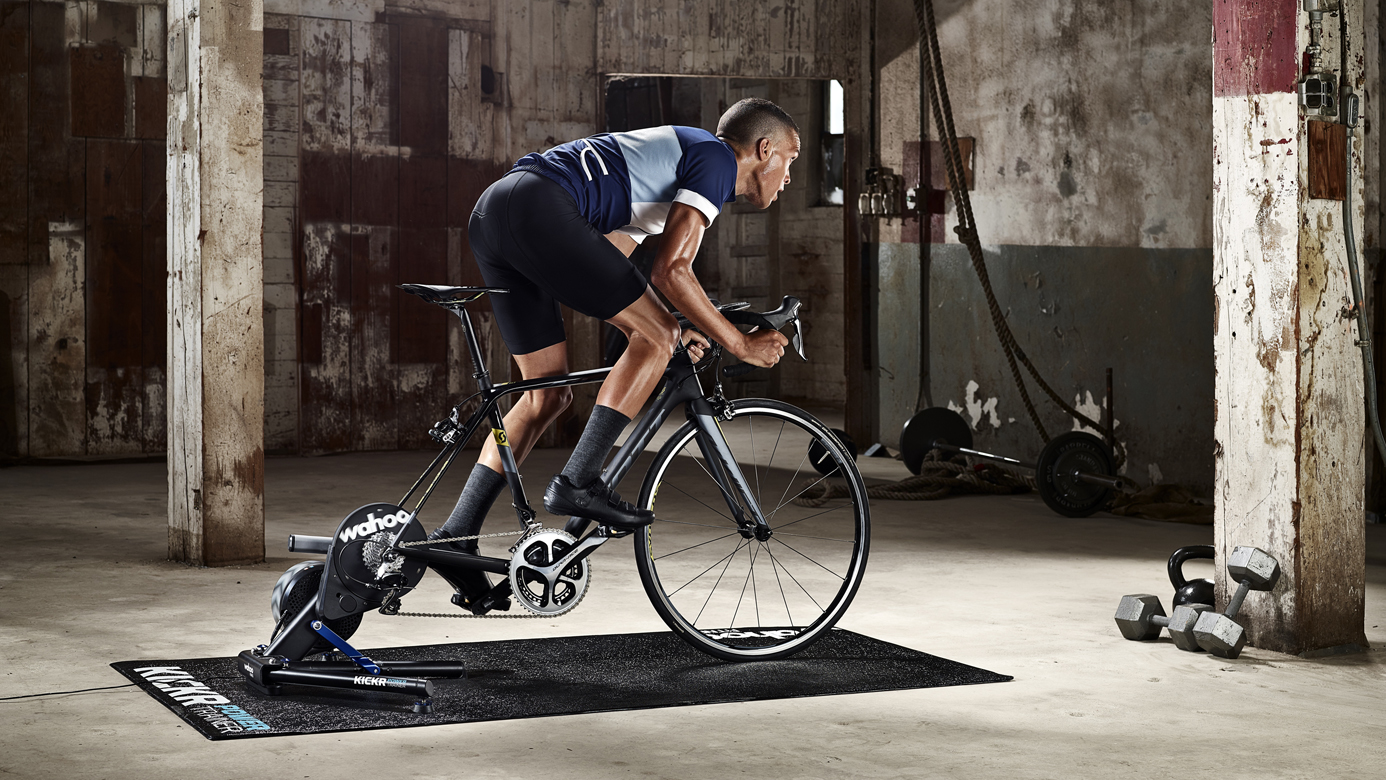 wahoo indoor bike trainer