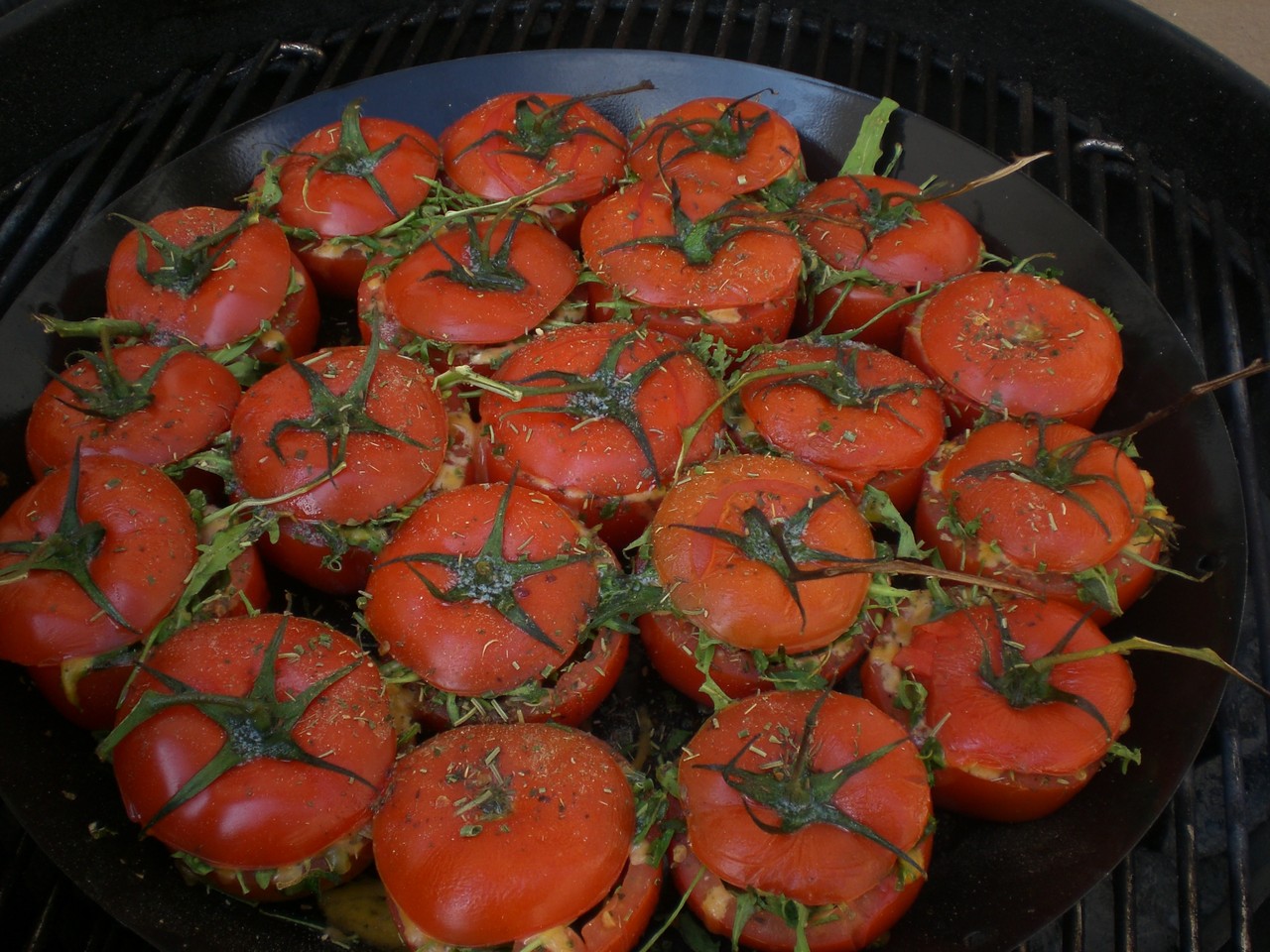 Tomatoes Shells (Gefüllte Tomaten)