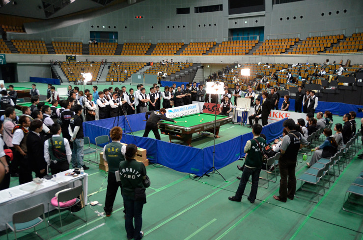 決勝のTVテーブル