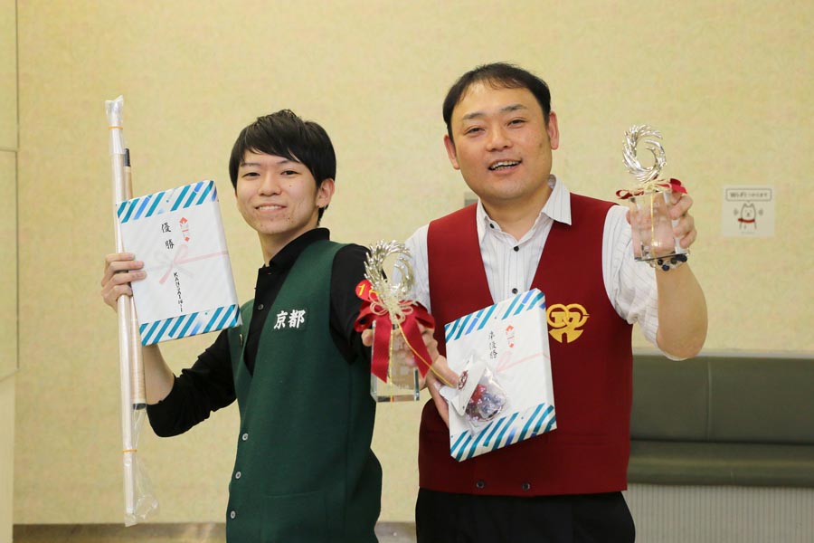 ビリヤード TANIYAN ビリヤード TANIYAN Five-year-old Chinese prodigy competes in