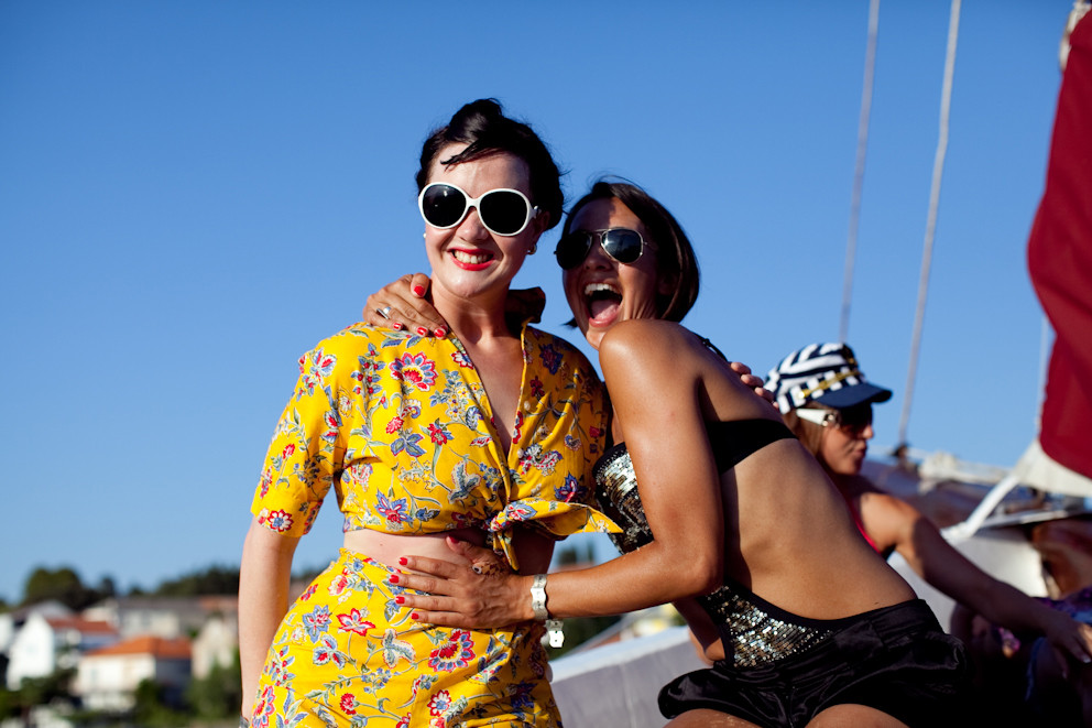 Argonaughty ladies (credit: www.sophiaspring.com)