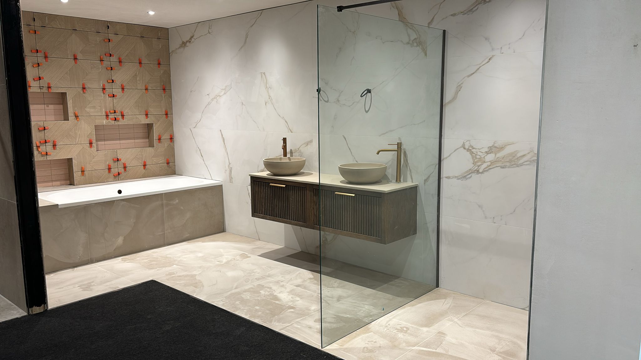dms-keukens-keukenwinkel-hendrik-ido-ambacht-keukenzaak-keukenshowroom-10