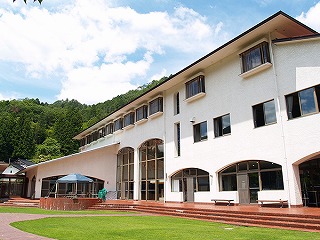 宿泊 研修 合宿 食事 勉強