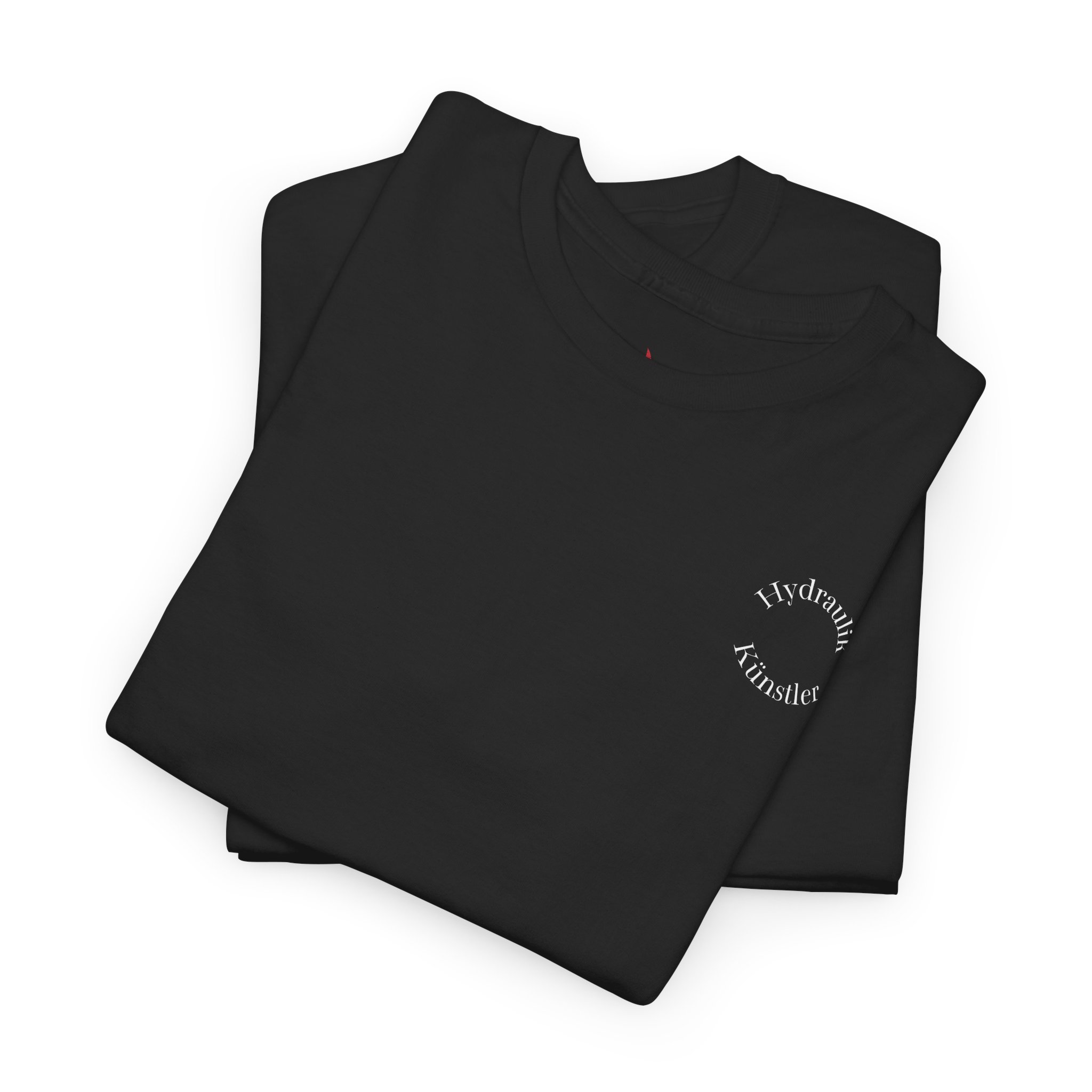 Zusammengelegte schwarze Feuerwehr T-Shirts Hydraulik Künstler mit weißem Brustprint. Hochwertige Baumwoll-Shirts der Manufaktur AWesome.