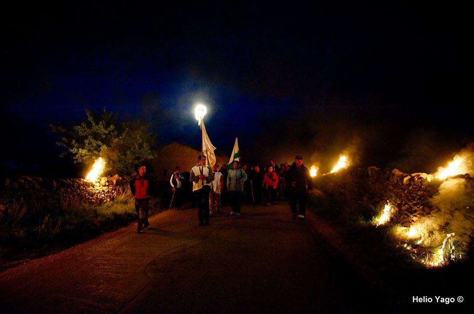 Llegada entre antorchas (Año 2014)