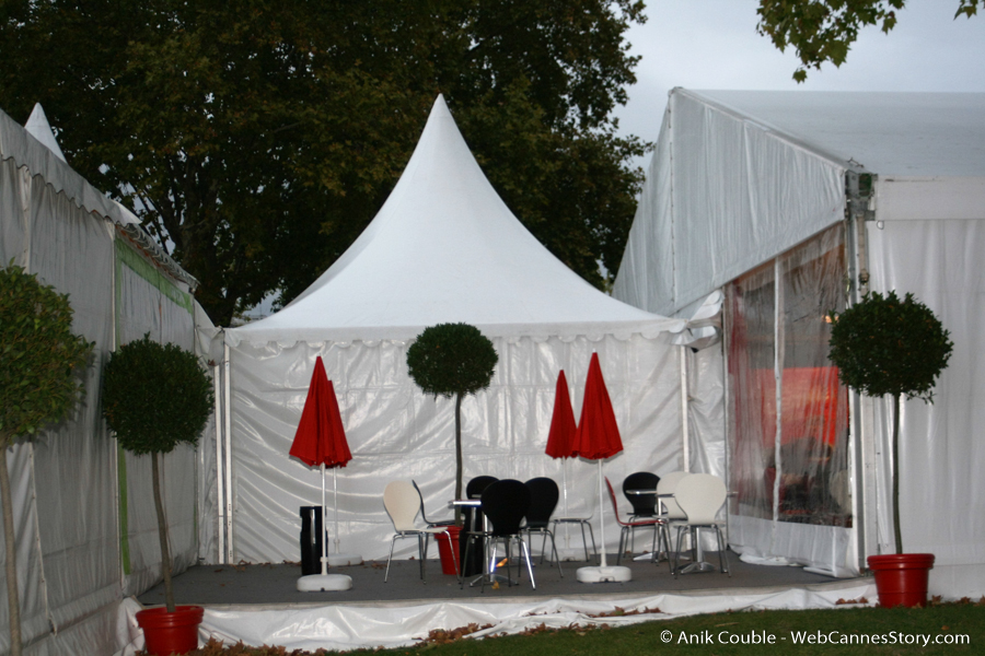 Village de jour à l'Institut Lumière  - Festival Lumière 2009 - Lyon - Photo © Anik Couble