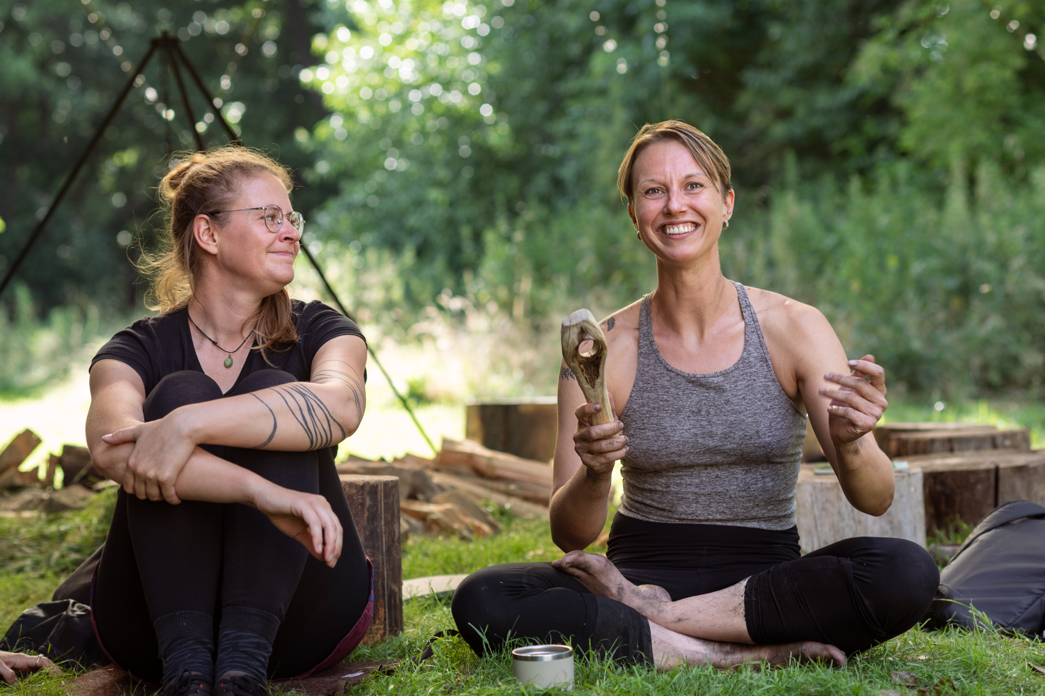 Wildwechsel-Ausbildung: Gespräch im Camp – Austausch und Verbindung