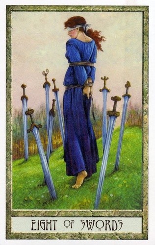 8 d'Épées - Le tarot Druid Craft