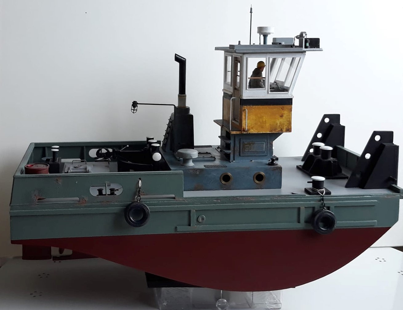 Max - Springer Tug