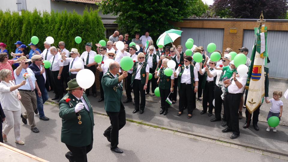 Schützenausmarsch am Sonntag