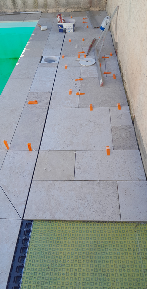 Pose carrelage côté mur