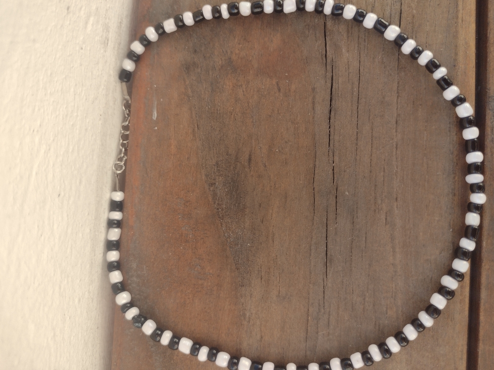 Collar $550