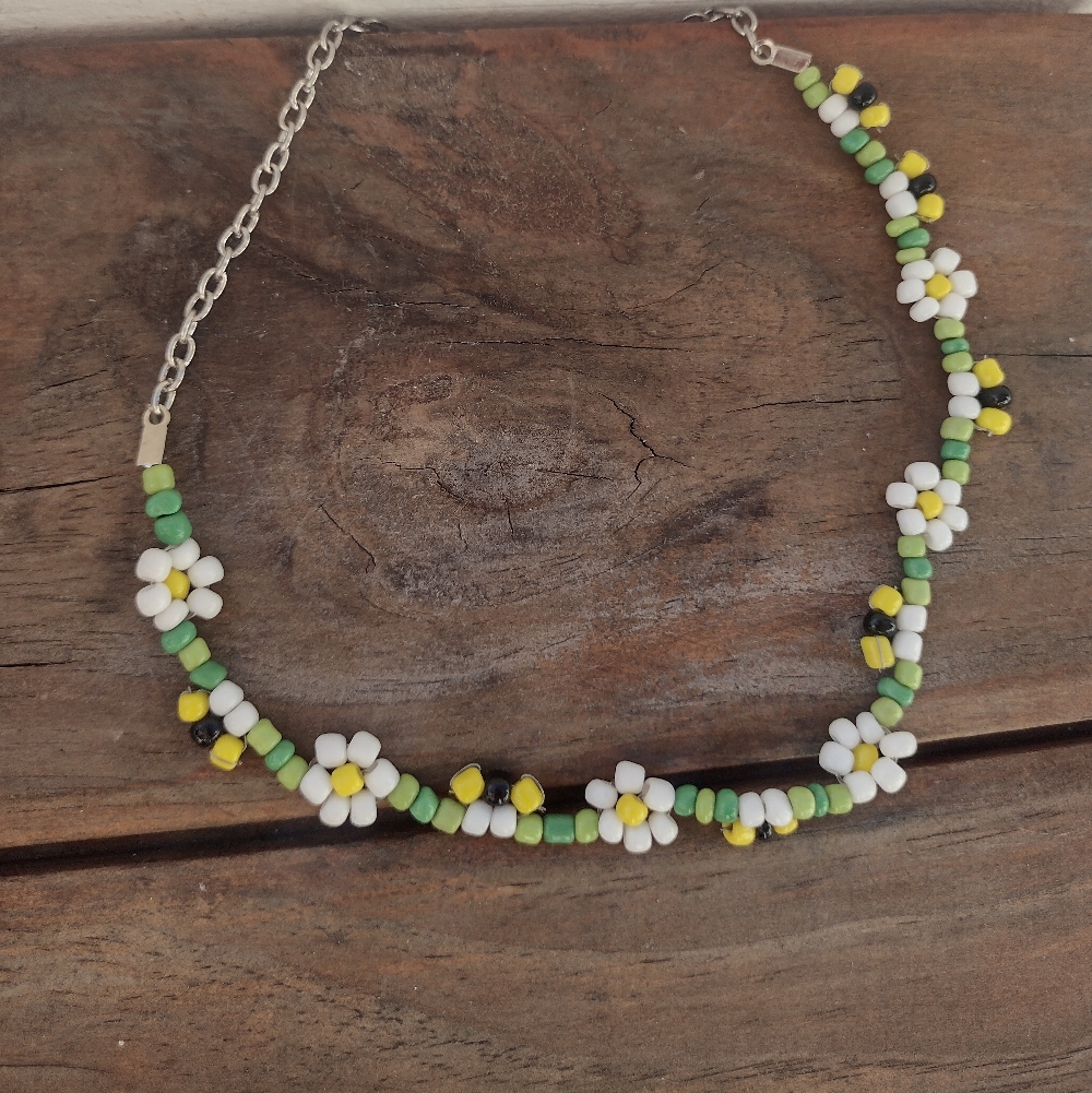 Collar $450