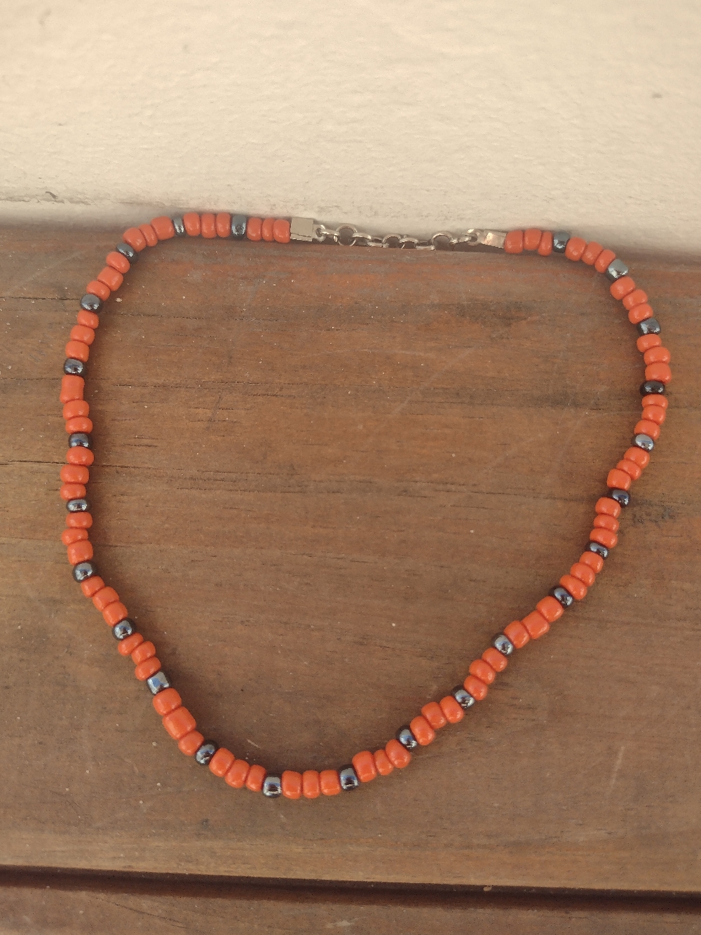 Collar $550