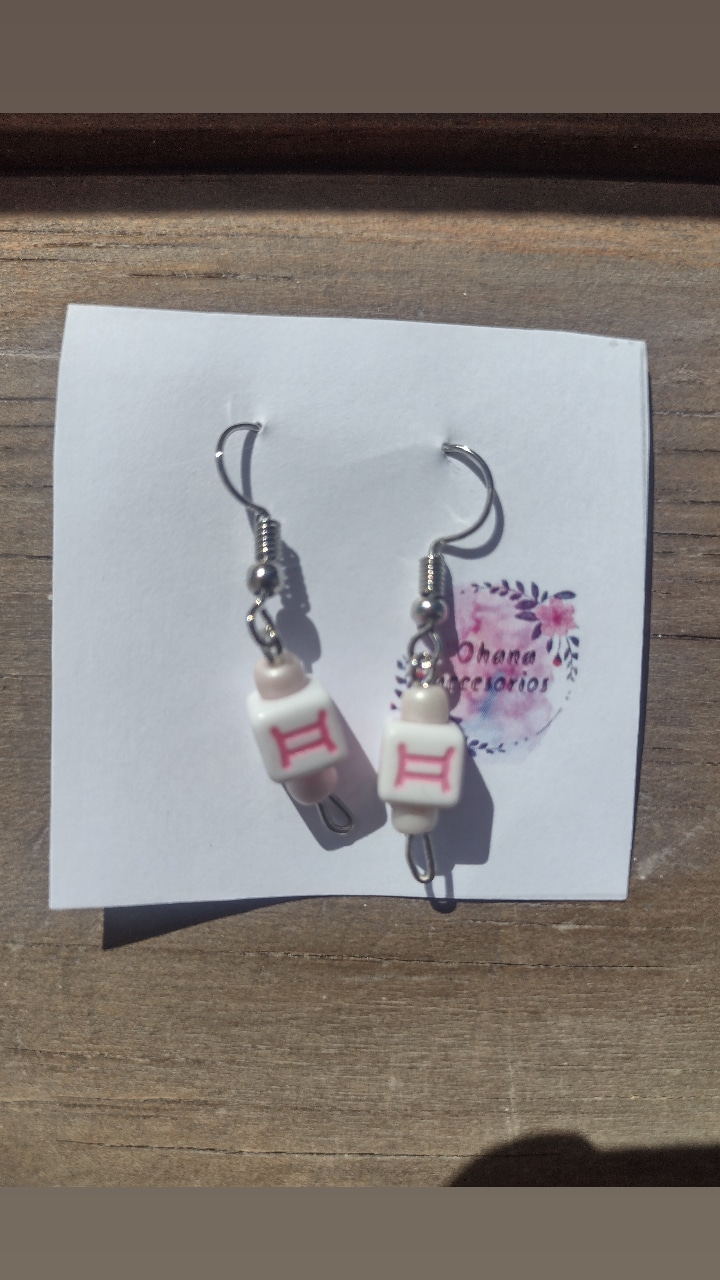 Disponibles también de tauro y cáncer, se hacen de todos los signos, $180 