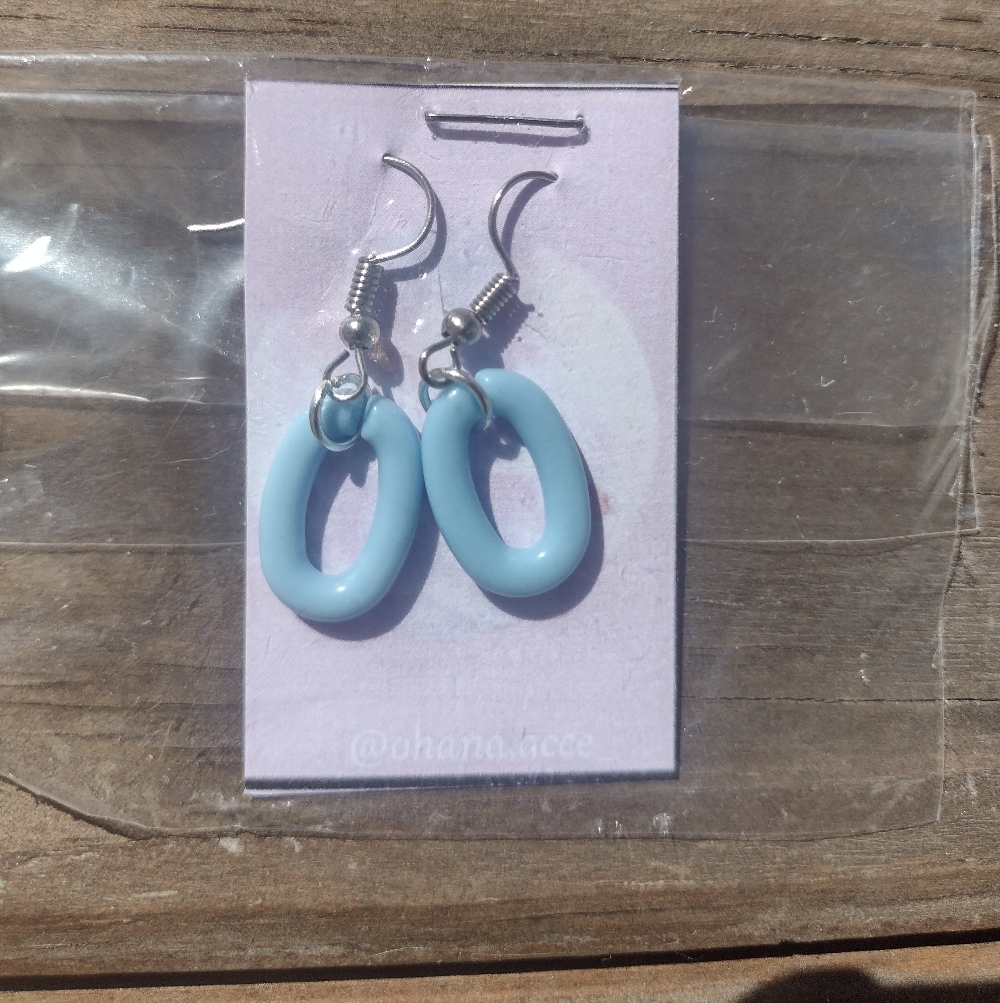Aros $150