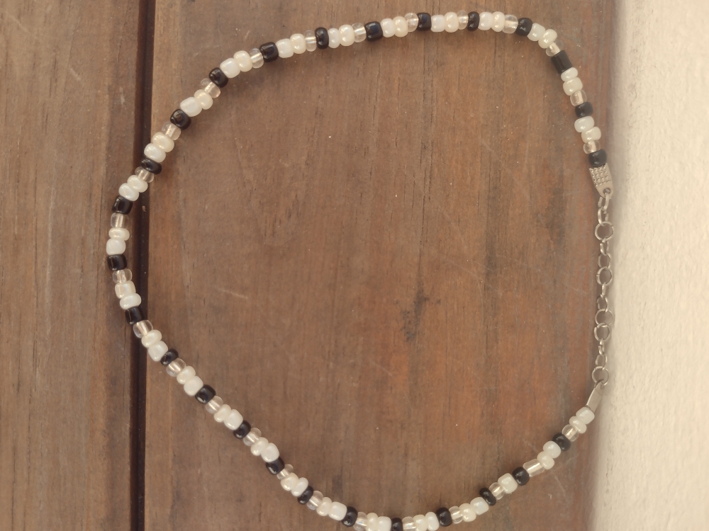 Collar $550