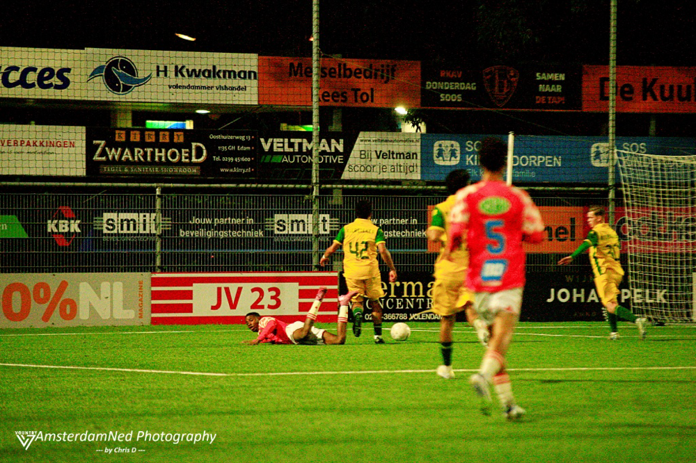 Penalty moment, ja dan nee, voor KeyShawn Wong-a-Soij