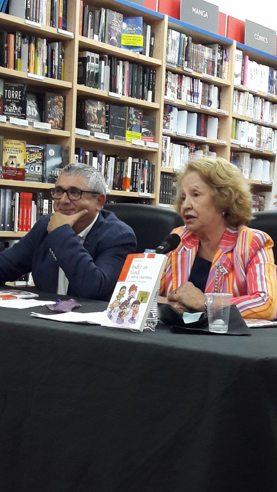 Presentación de Indiano verde, de Balbina Rivero, en la librería Agapea