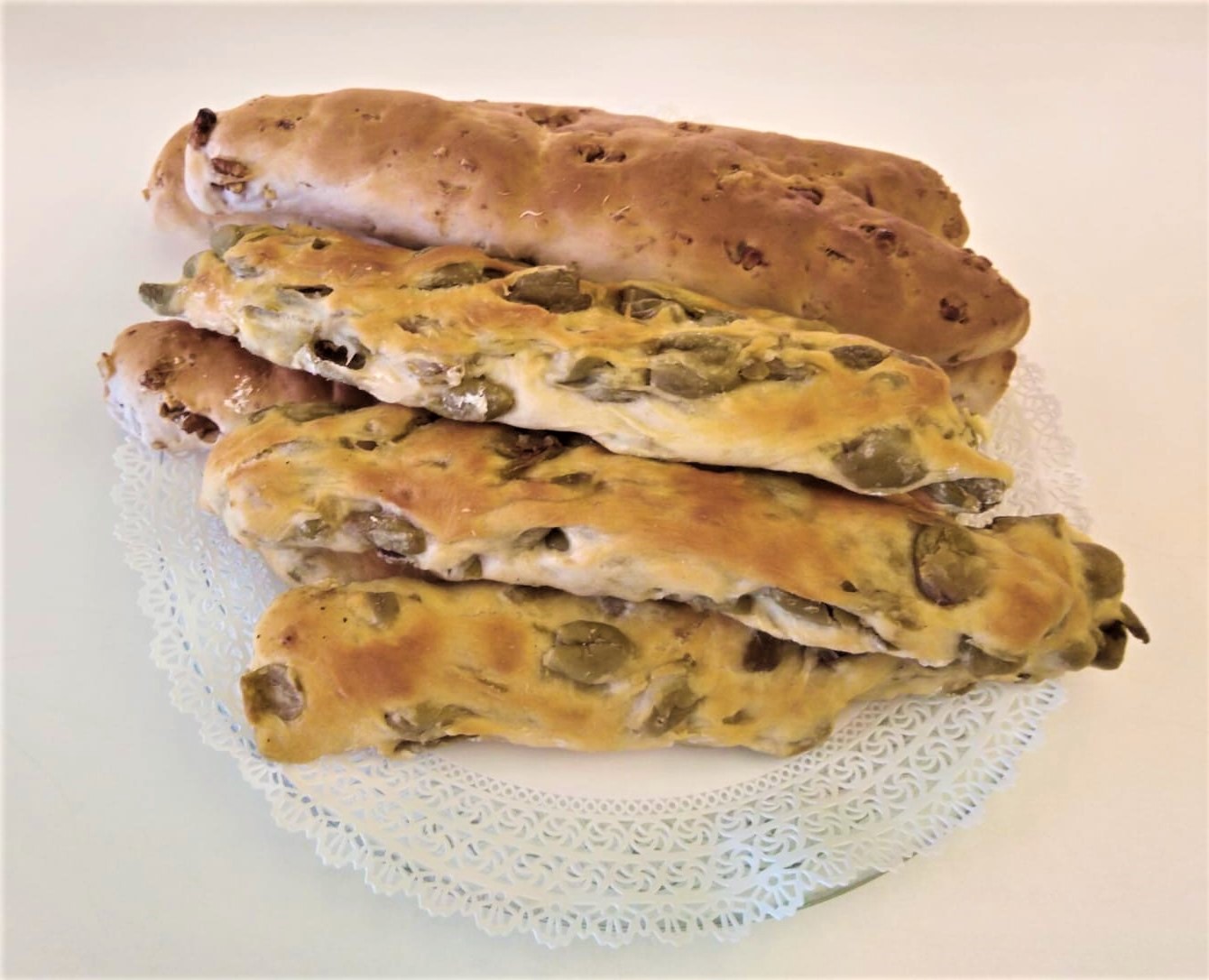 Filoncino con Olive/ Noci - 1 kg - 16,00 €