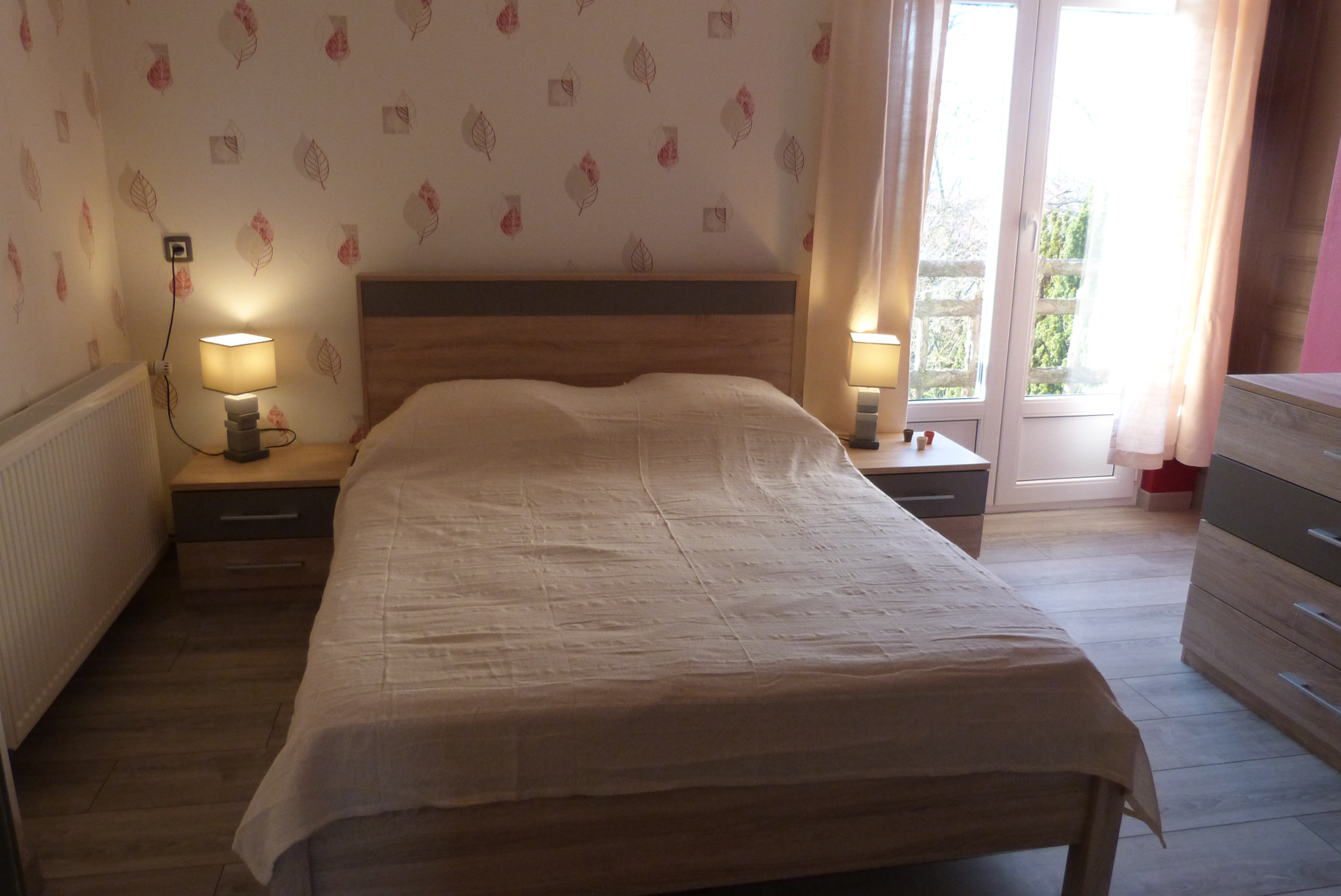 chambre 1 lit 140 cm
