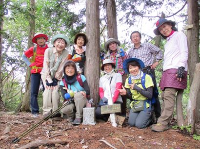 黒尾山山頂(509.3ｍ)にて