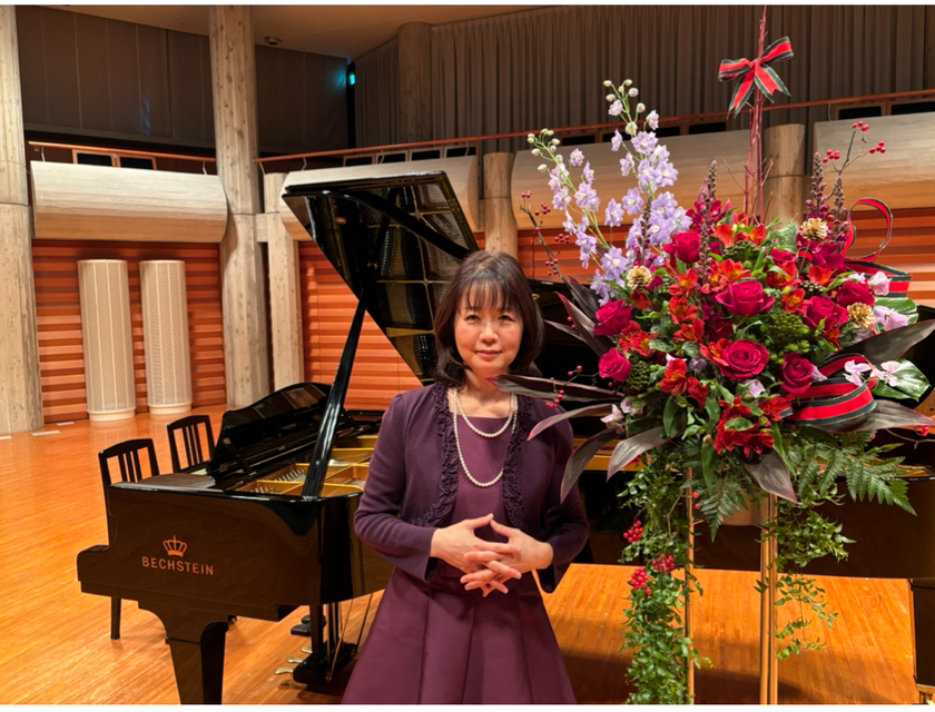 上田さとこ音楽教室プロフィール写真