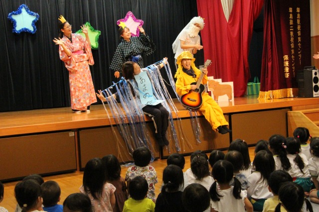 幼児は職員劇