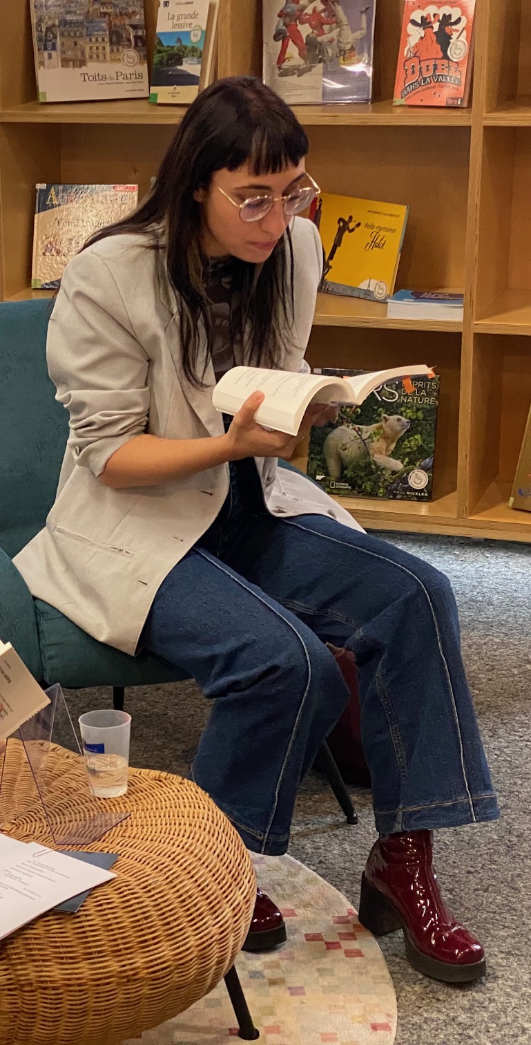 Rencontre avec Velia Ferracini - lecture d'un extrait de "Lave mes cendres"