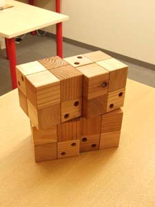 木製フック　CUBE