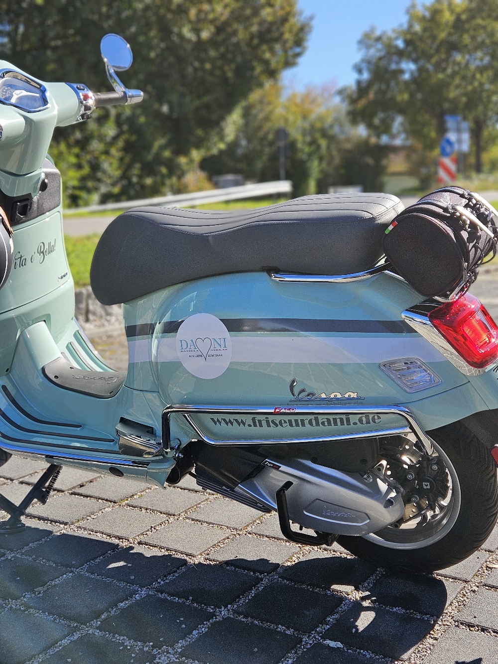 Firmenfahrzeug Vespa GTS