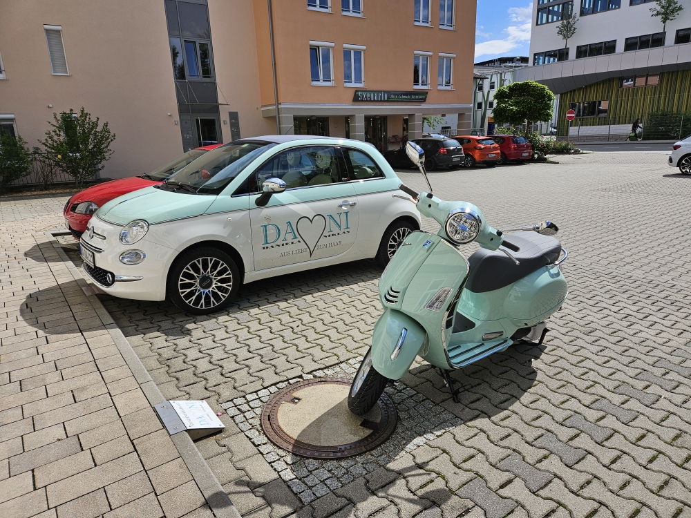 Firmenfahrzeug Vespa GTS