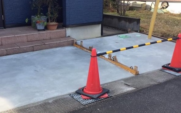 外構リフォーム　駐車スペース　土間工事