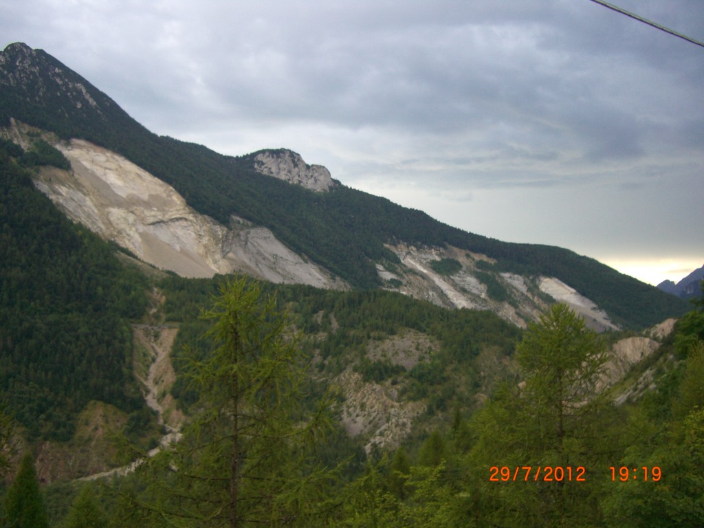 Frana dal monte "toc" del Vajont