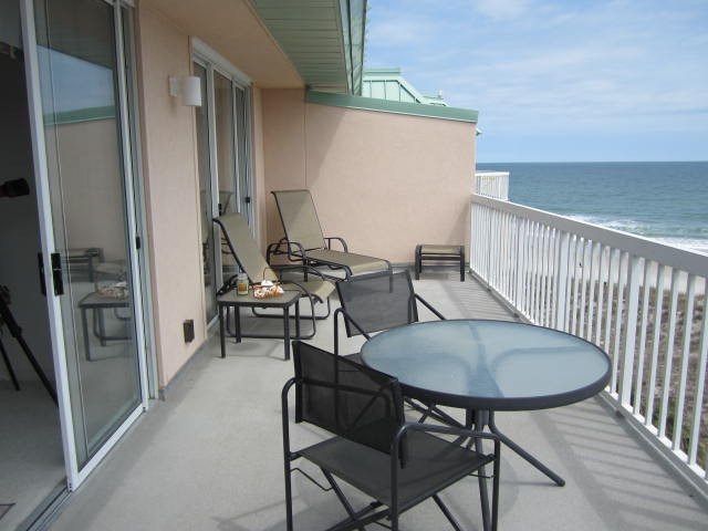 The "Before" photos of this Beach Condo Remodel