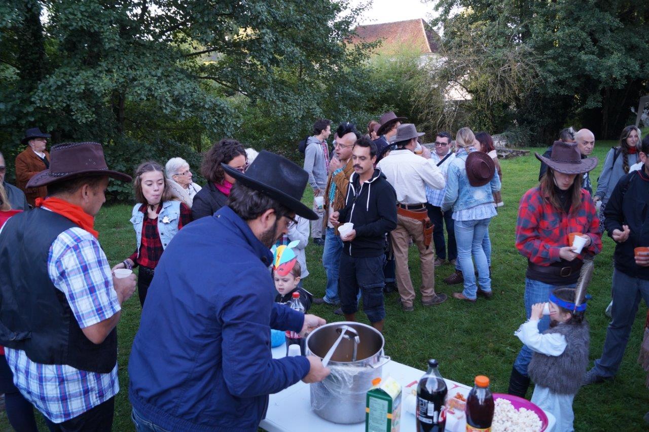 Comme le veut la coutume, l'ACPV a apporté l'apéro !