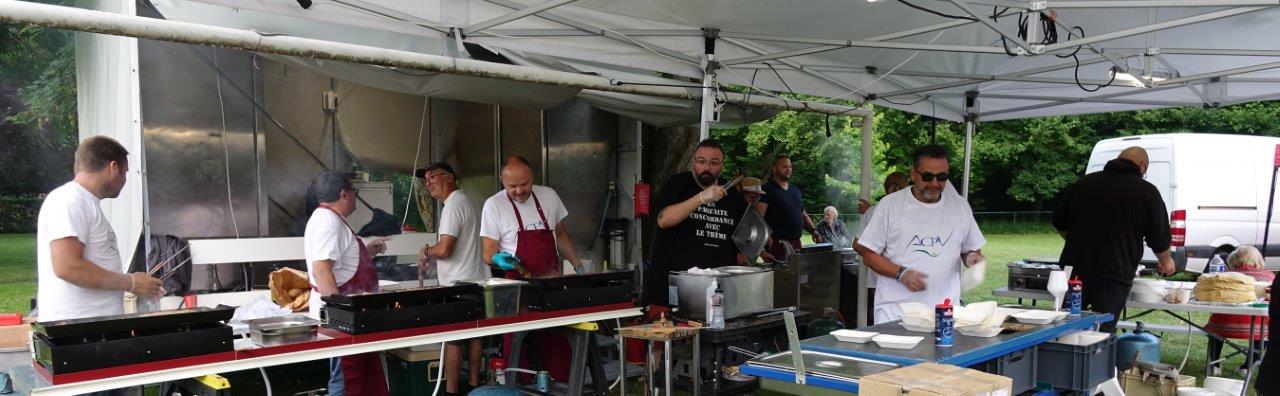 Les associations ACPV Saint-Eugène et Grèves Musicales assurent quant à elles la restauration...