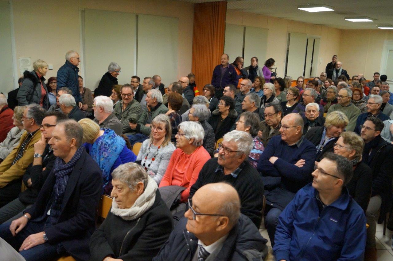 La salle du Cahot était archicomble.