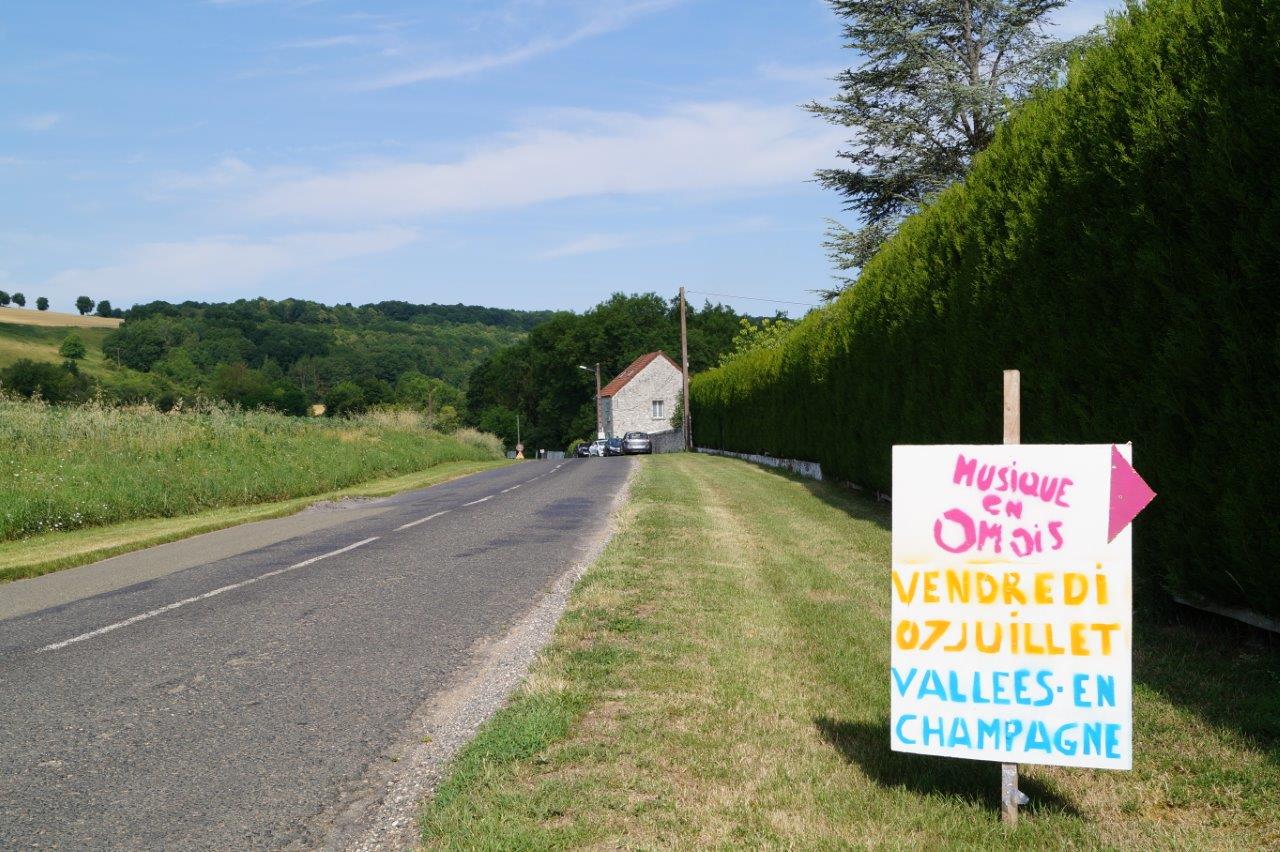Pour se rendre à Vallées-en-Champagne, il suffisait de suivre les panneaux !
