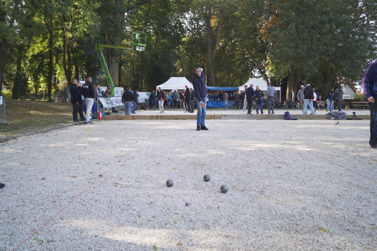 Les parties, d'une belle intensité, se déroulent néanmoins dans une ambiance conviviale.