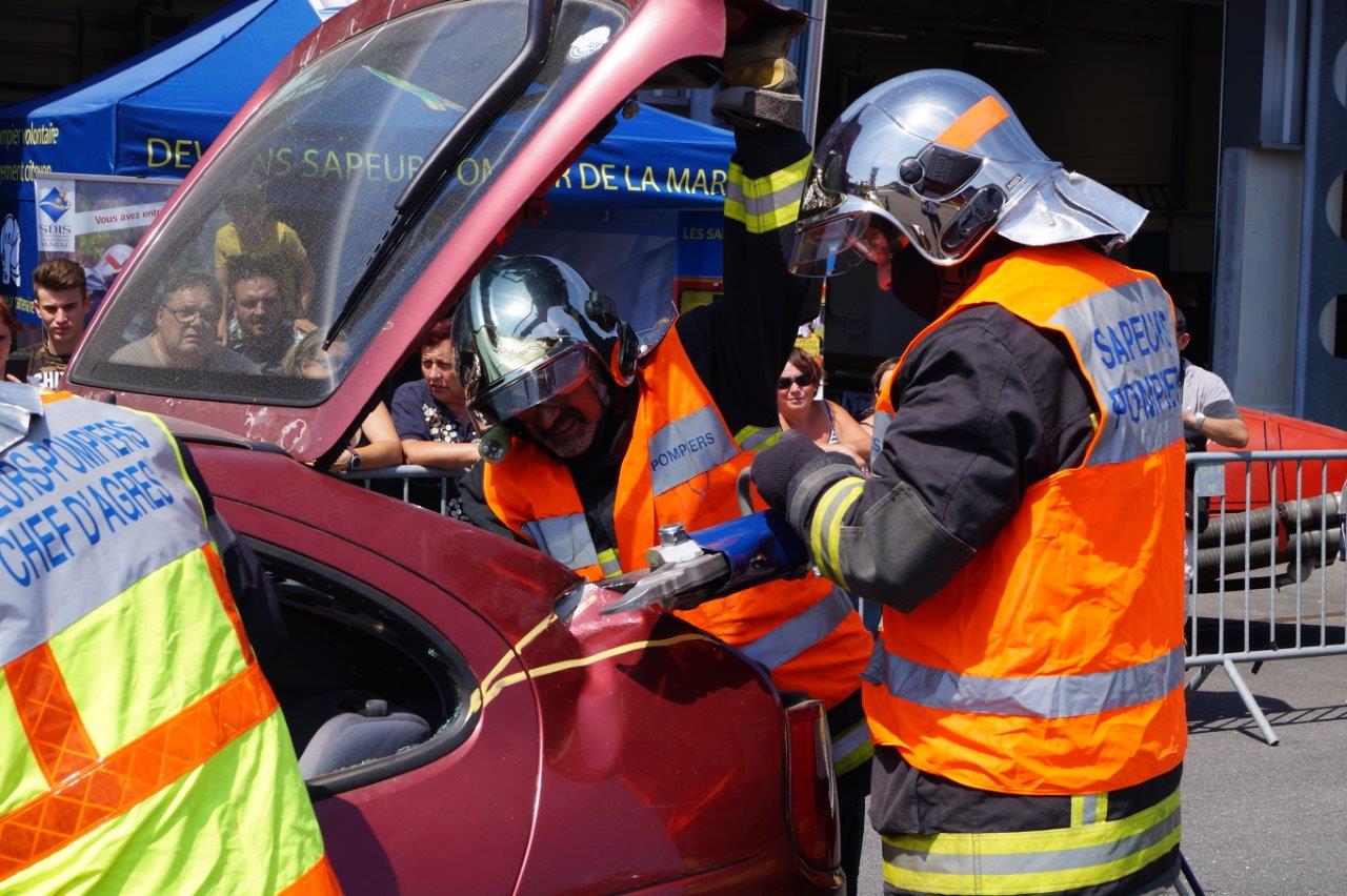 Le véhicule va être ouvert façon boite de conserve.